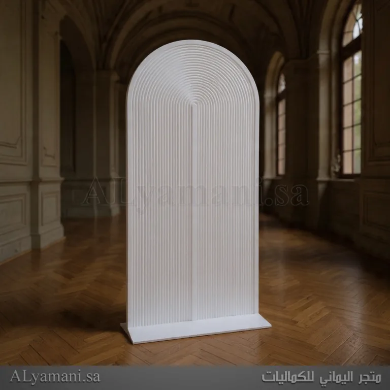 خلفية استقبال مقلمة مقوس ابيض مطفي