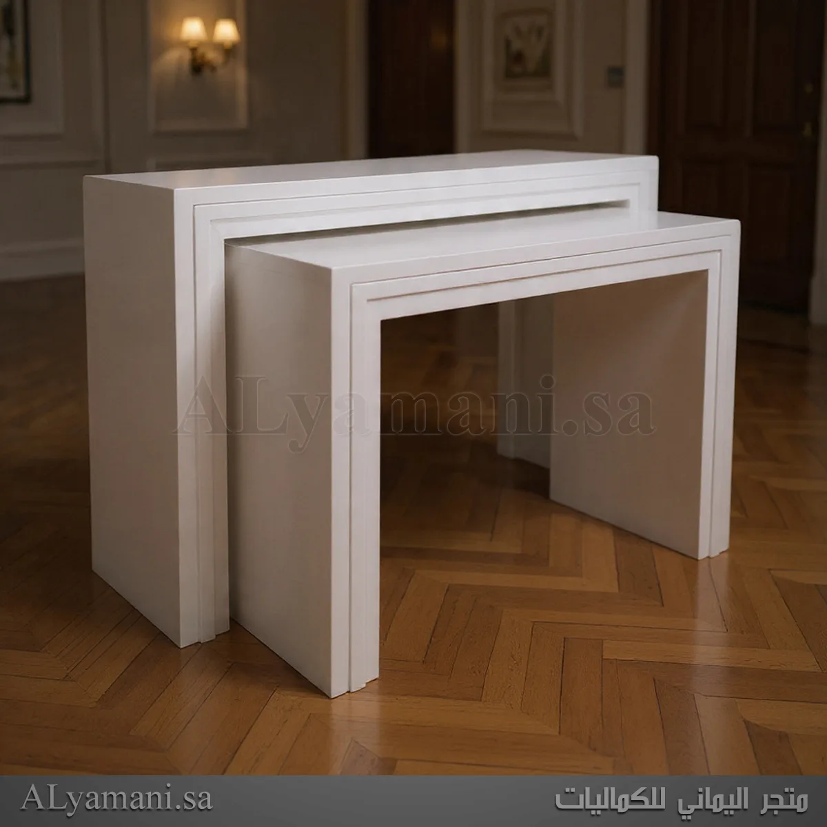 طاولات استقبال مربعة لون أبيض