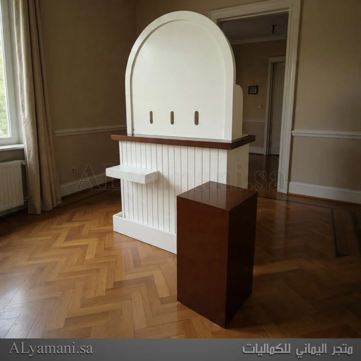 كورنر كيترنق استقبال مشروبات مع مركن ورد وستاند بزاوية جانبية