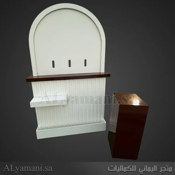 كورنر استقبال مشروبات مع مركن ورد وستاند